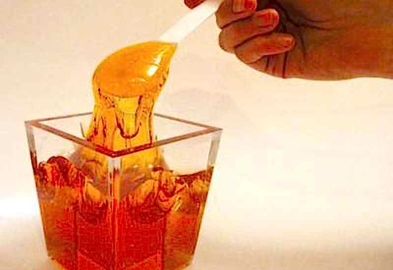 Шугаринг или ваксинг: выбираем свой метод эпиляции